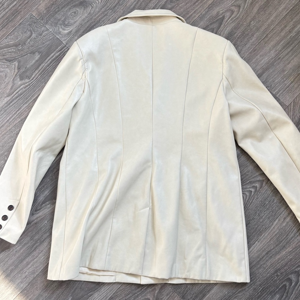 structured cream faux leather boyfriend blazer by Avec Les Filles - Picture 6 of 6
